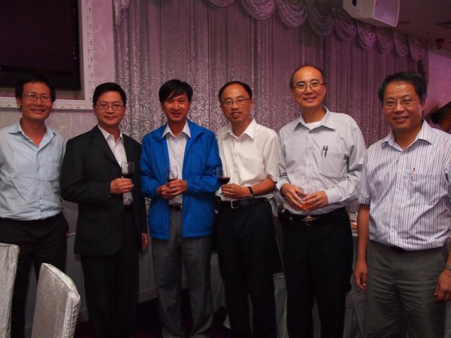 P9273523 (Large)
